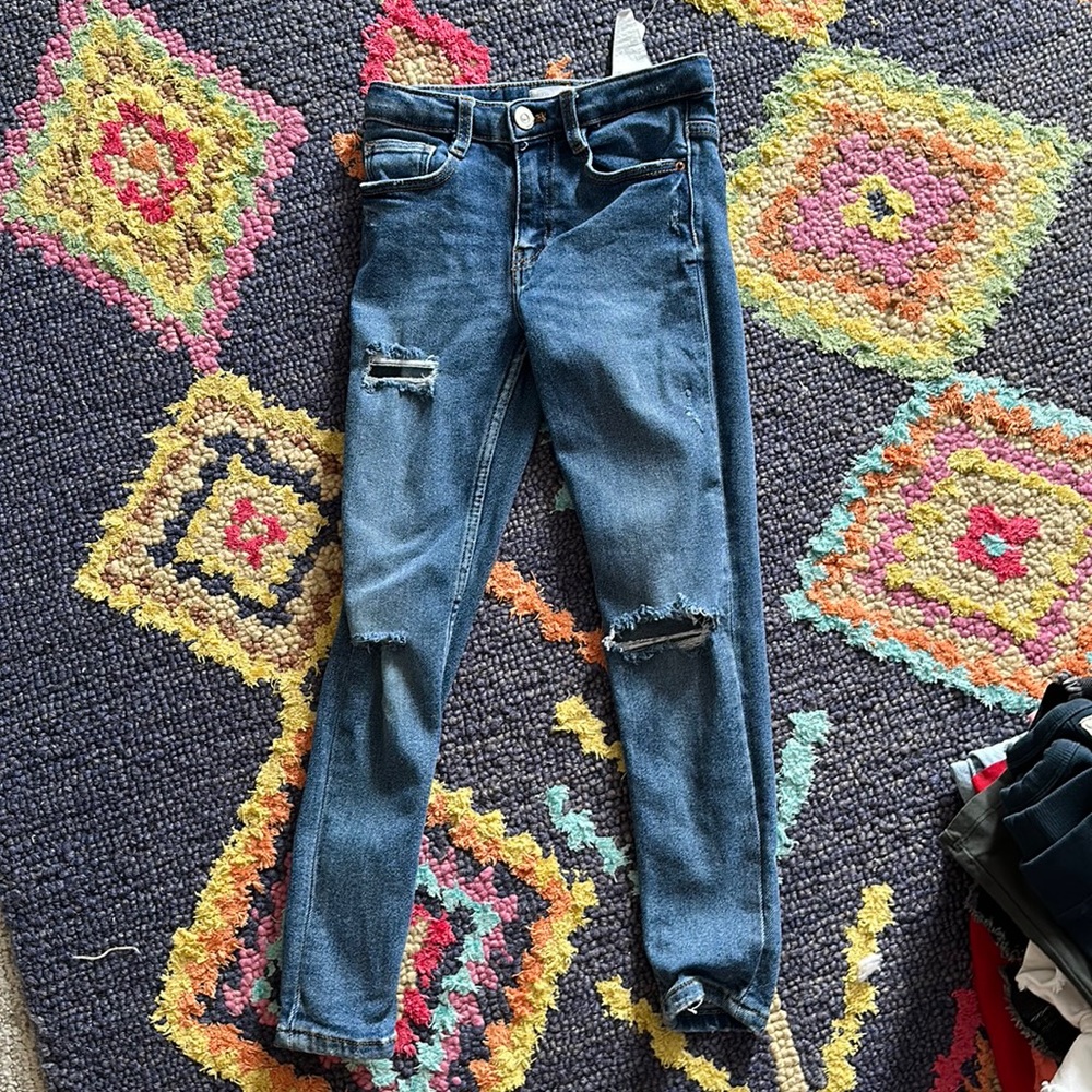 Zara girls distressed jeans